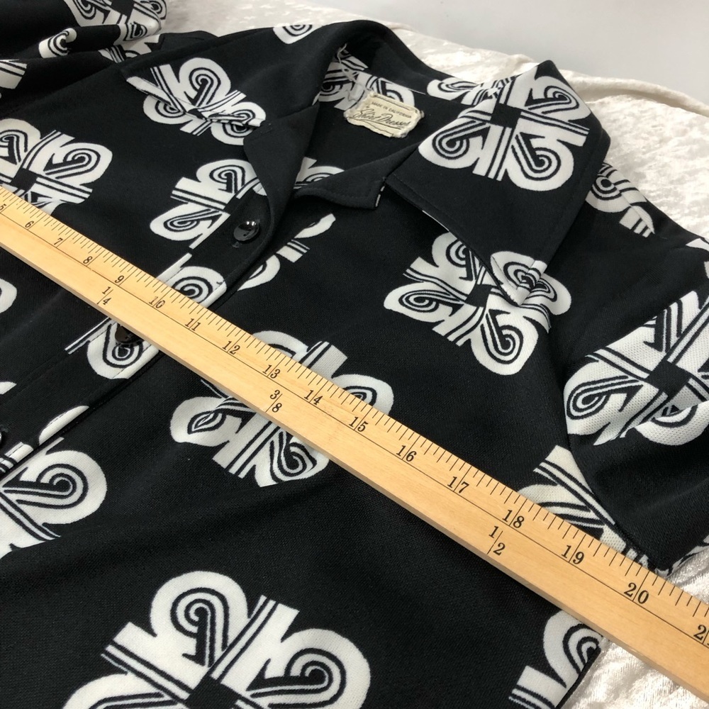 Vintage shirt dress made in California geometric black white long sleeve - Picture 9 of 16
